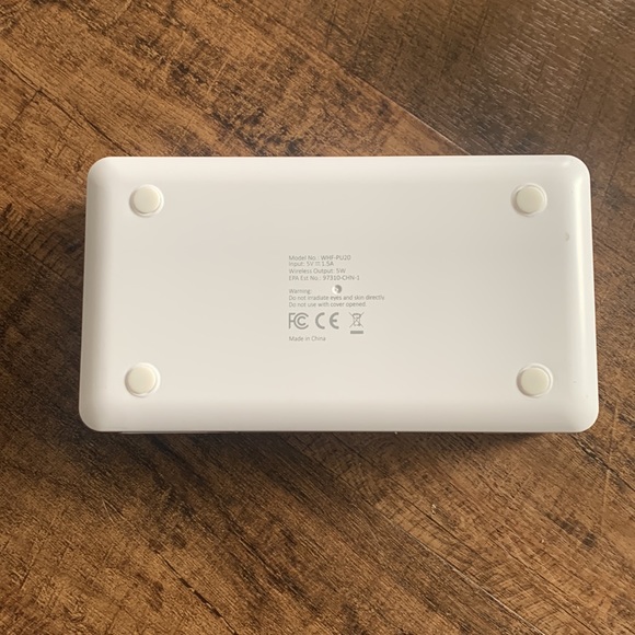 ✨NWB✨Purity Wireless Charger with UV-C Chamber - Picture 4 of 6